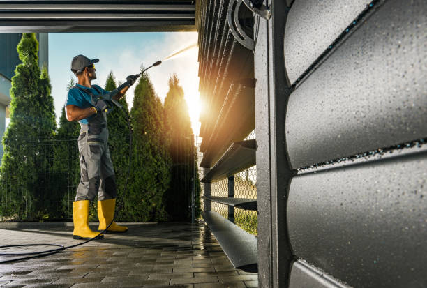 Best Garage Pressure Washing  in Sunland Park, NM